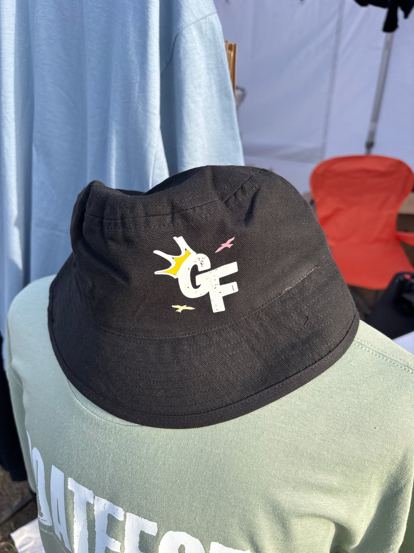 Bucket hat